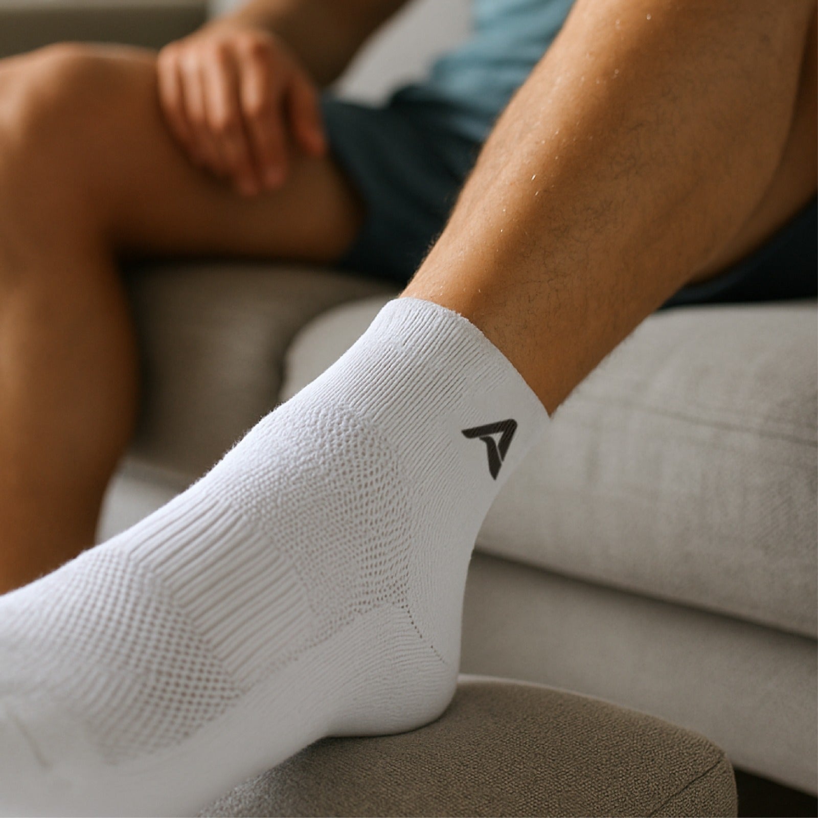 Performance Bamboo Socks Ankle Length - Black Sonic-Blue White